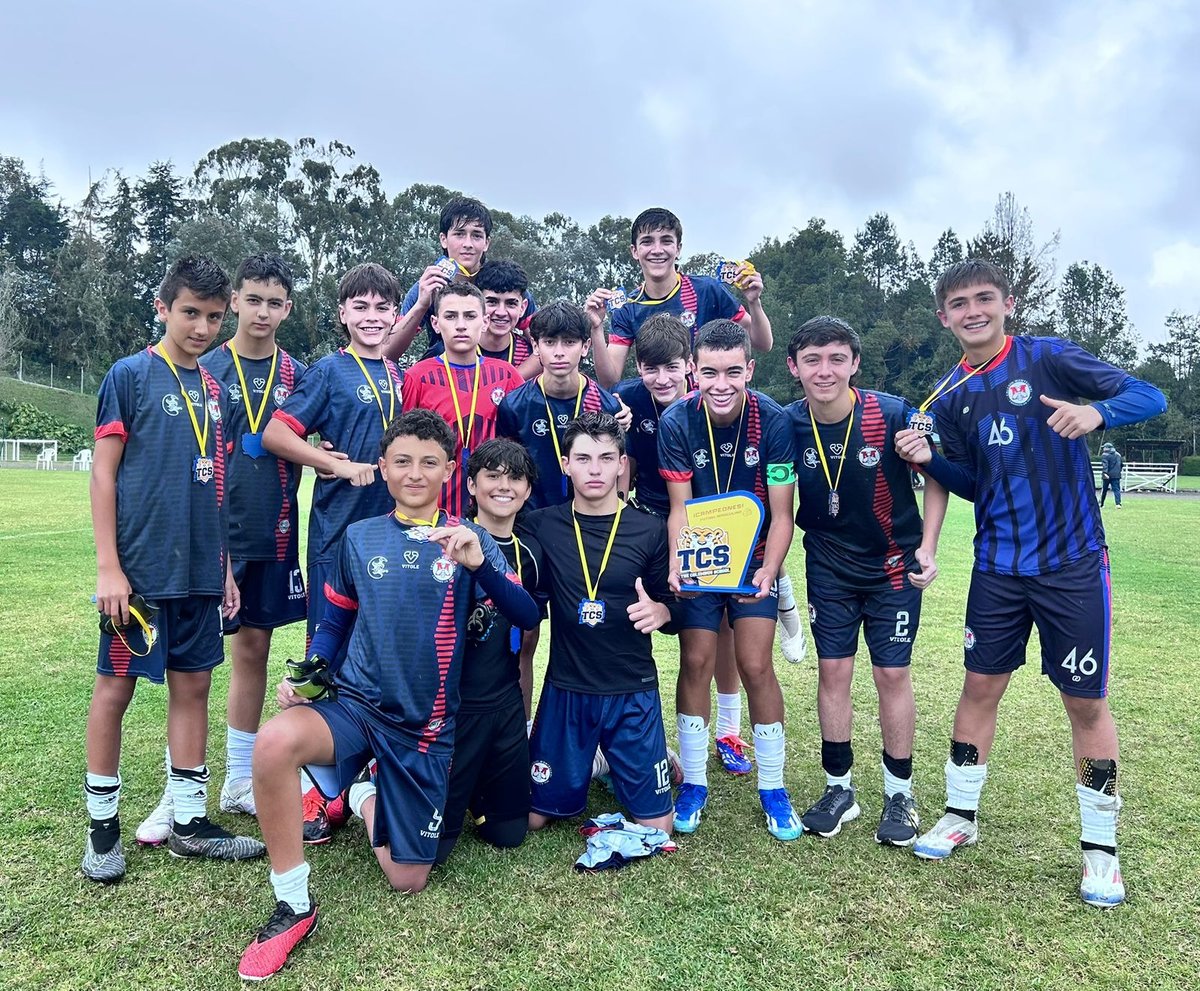 Montessori campeon copa columbus boys